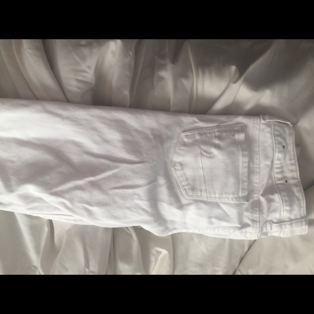 white american eagle jeans